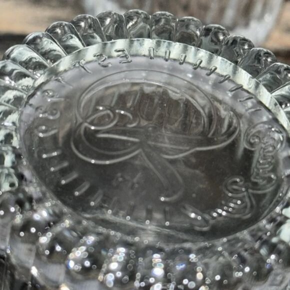 Crown Royal Etched Glass Whiskey Tumblers Set Of 2 - Picture 3 of 5